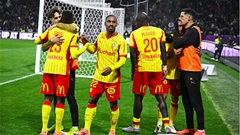 Qua mặt PSG, Lens vô địch lượt đi Ligue 1 2025/26